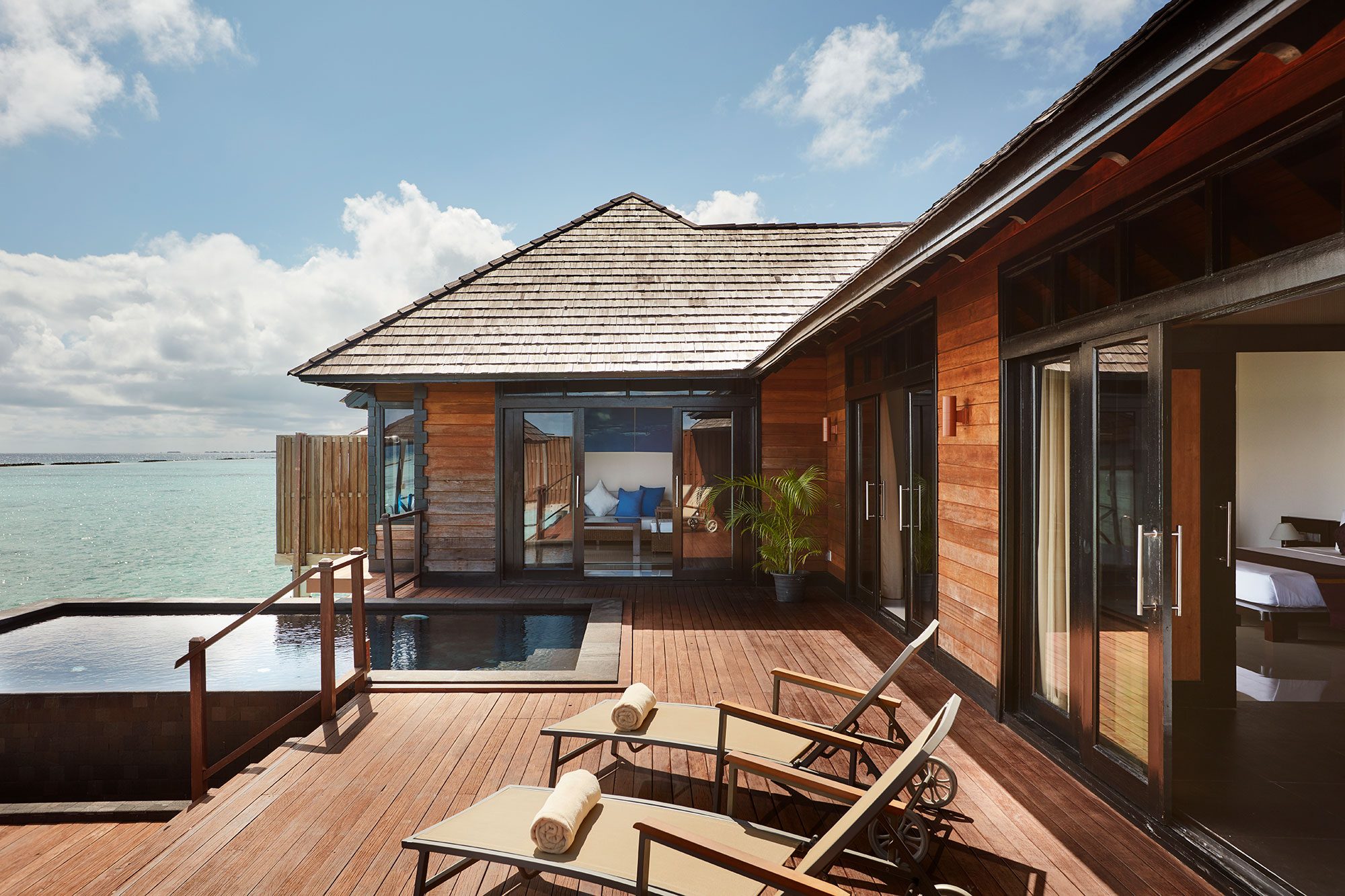 Infinity Water Villa