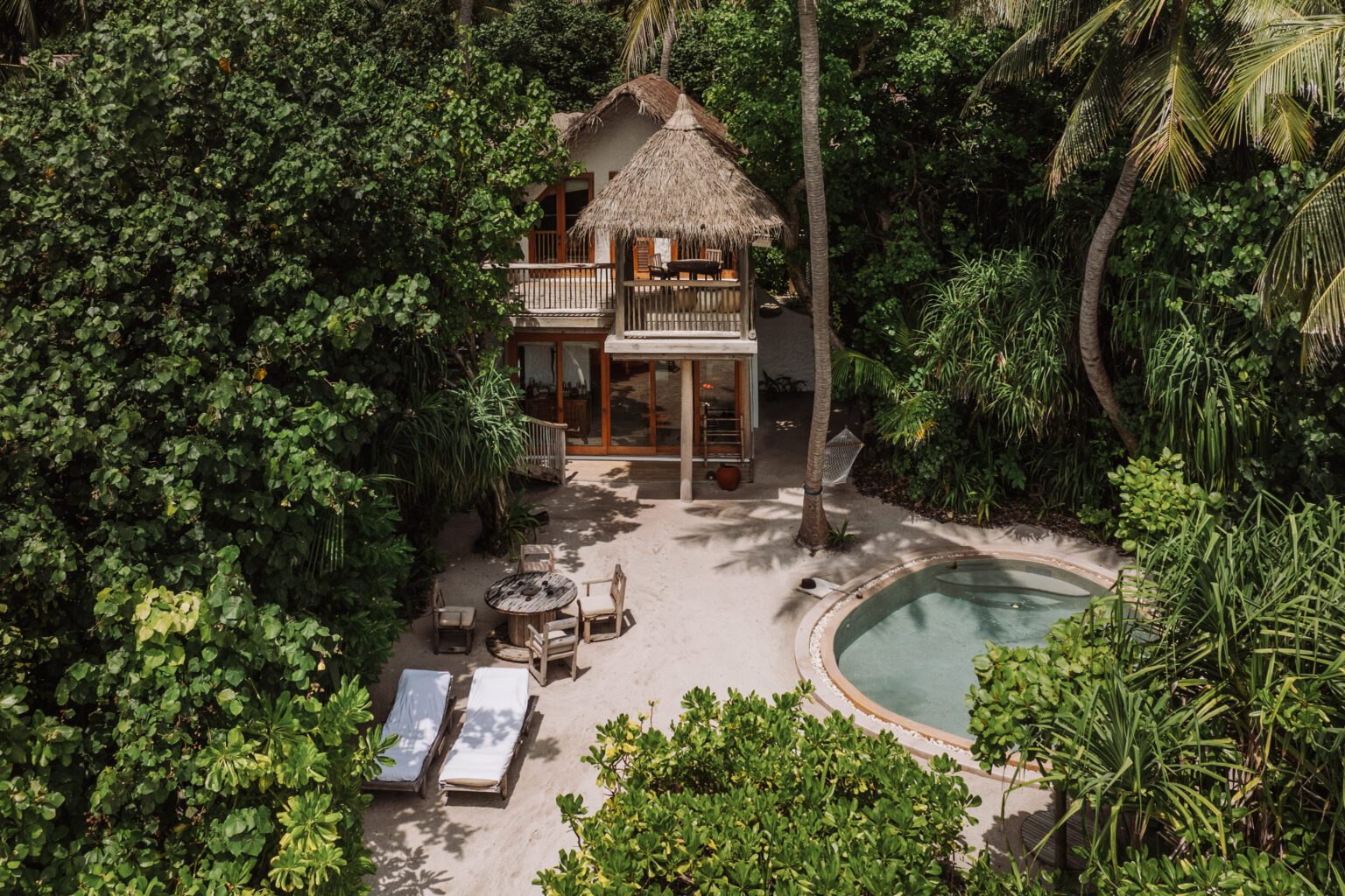 2 Bedroom Crusoe with Pool