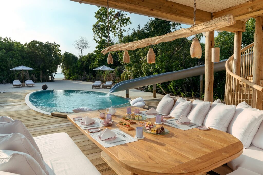 2 Bedroom Island Retreat with Slide