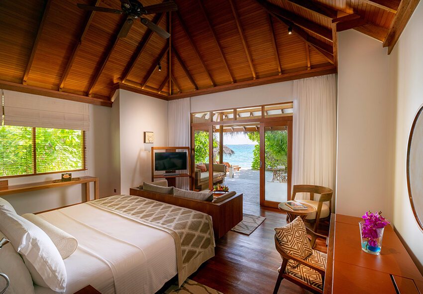 Deluxe Beach Villa