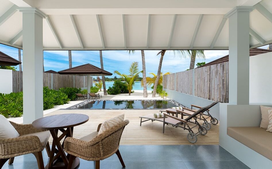 Grand Beach Suite with Pool
