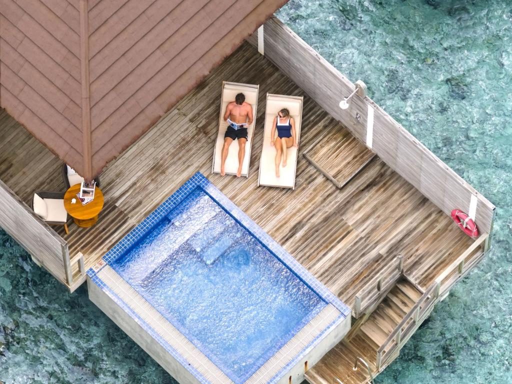Romantic Water Villa with Pool